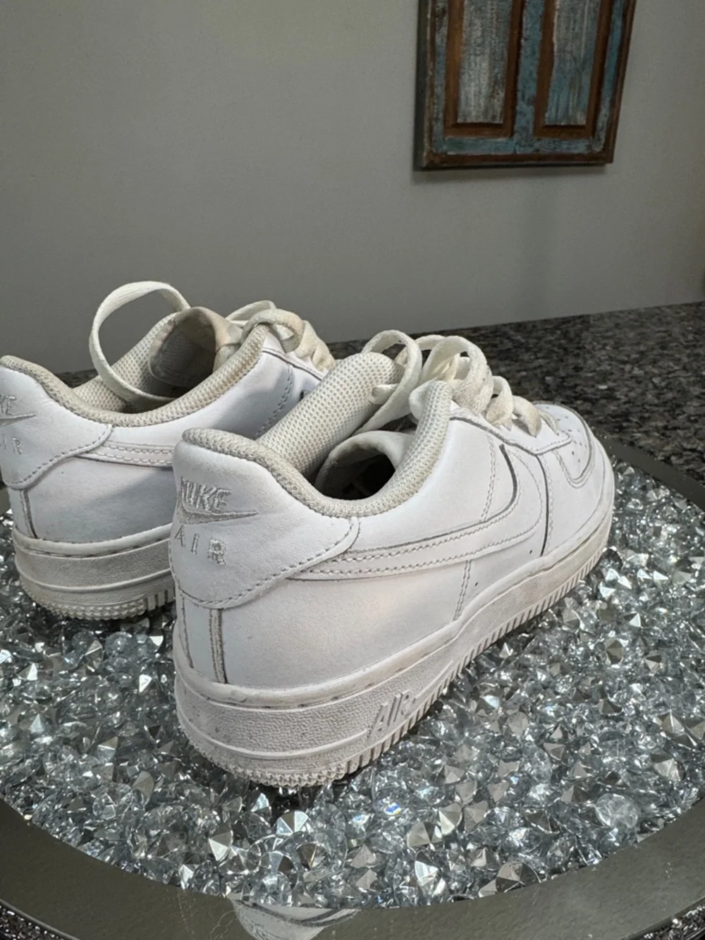 Nike Air Force 1 Big Girl White Low-Top Leather Sneakers EUC 4.5Y